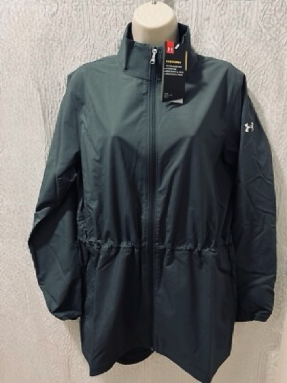 Under Armour Women’s Dark Charcoal Utility Windbreaker Jacket NWT